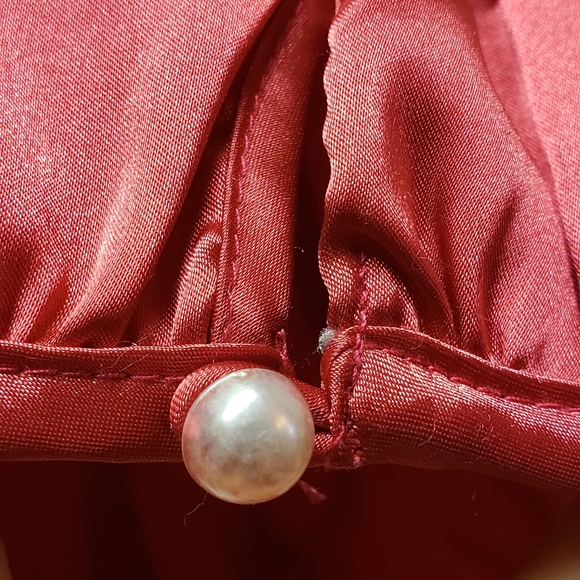 Woman's blouse - Picture 4 of 4